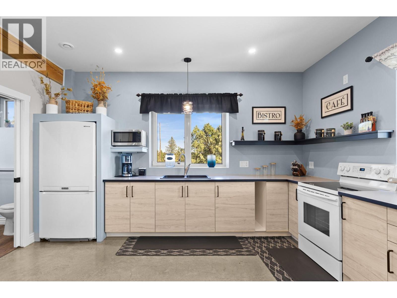 137 Eagle Point - 44
