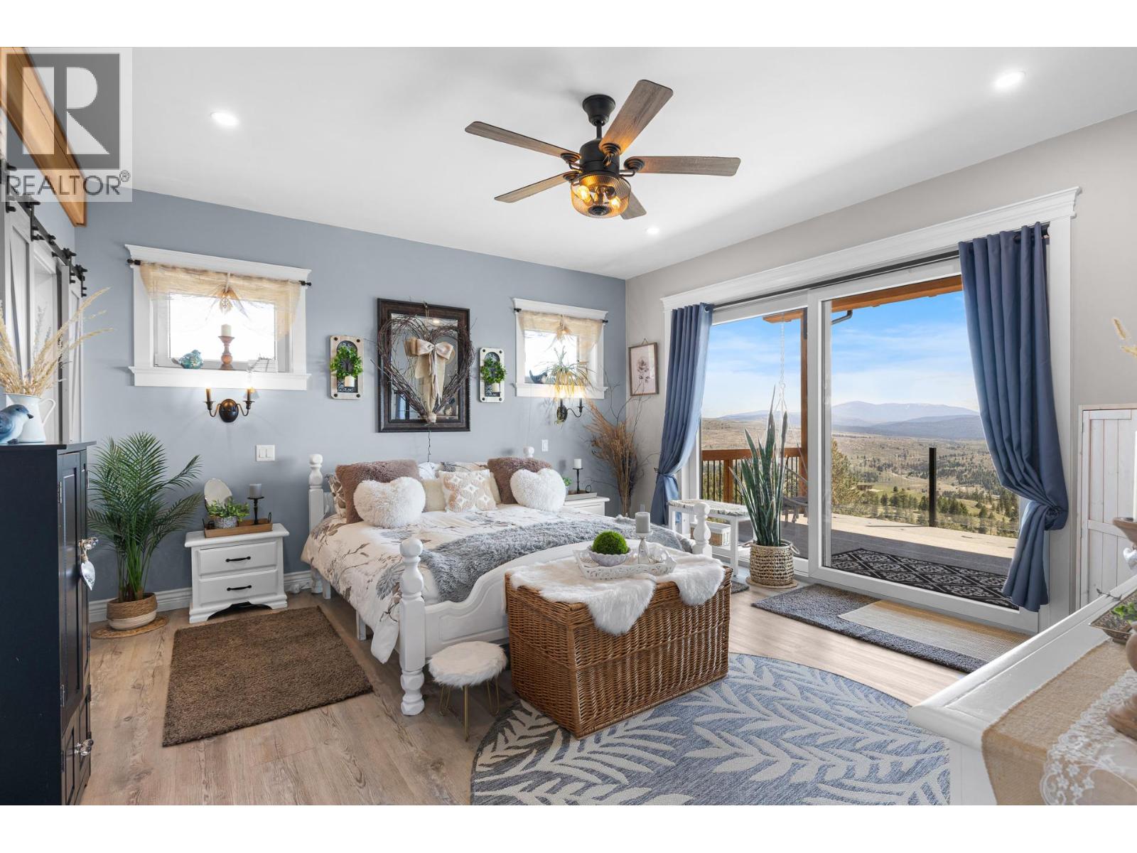 137 Eagle Point, Osoyoos