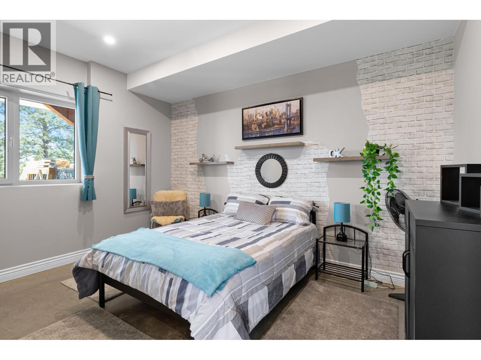 137 Eagle Point, Osoyoos