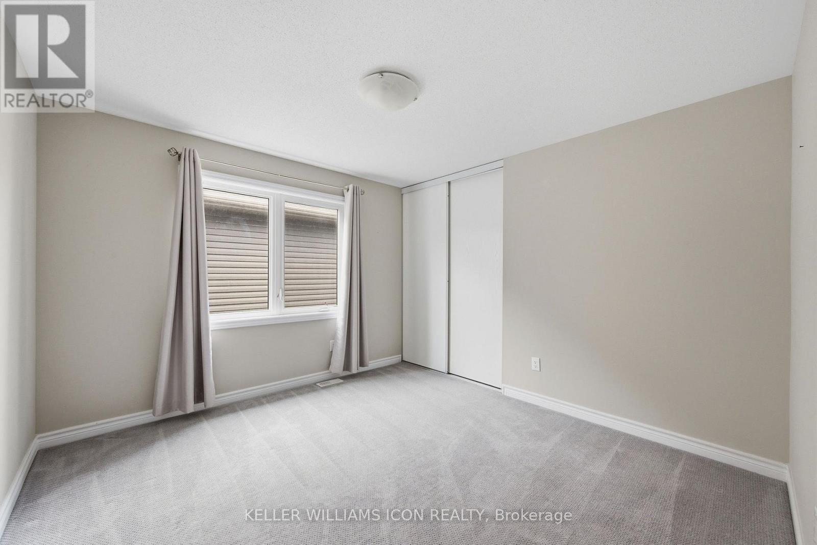 3379 WOODROFFE AVENUE - 27