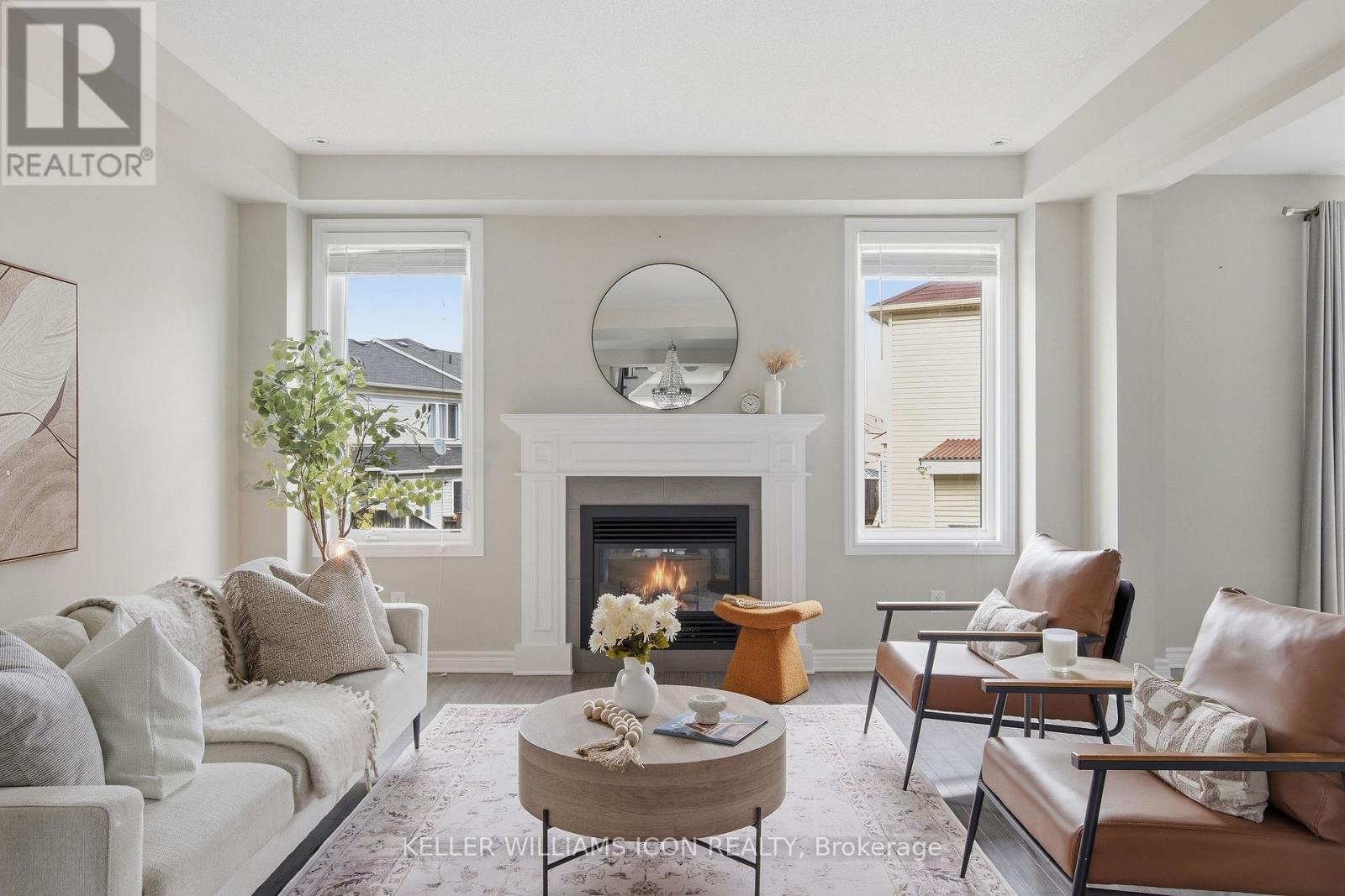 3379 WOODROFFE AVENUE - 8