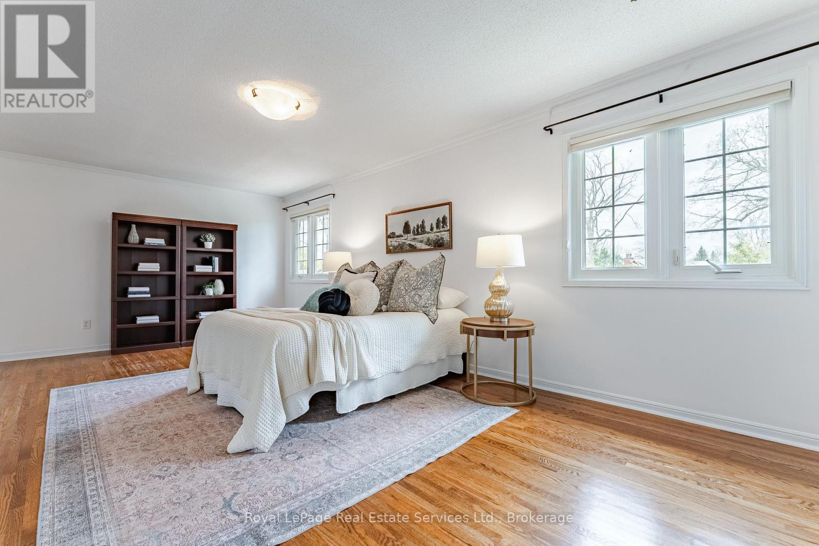 2082 MISSISSAUGA ROAD - 25