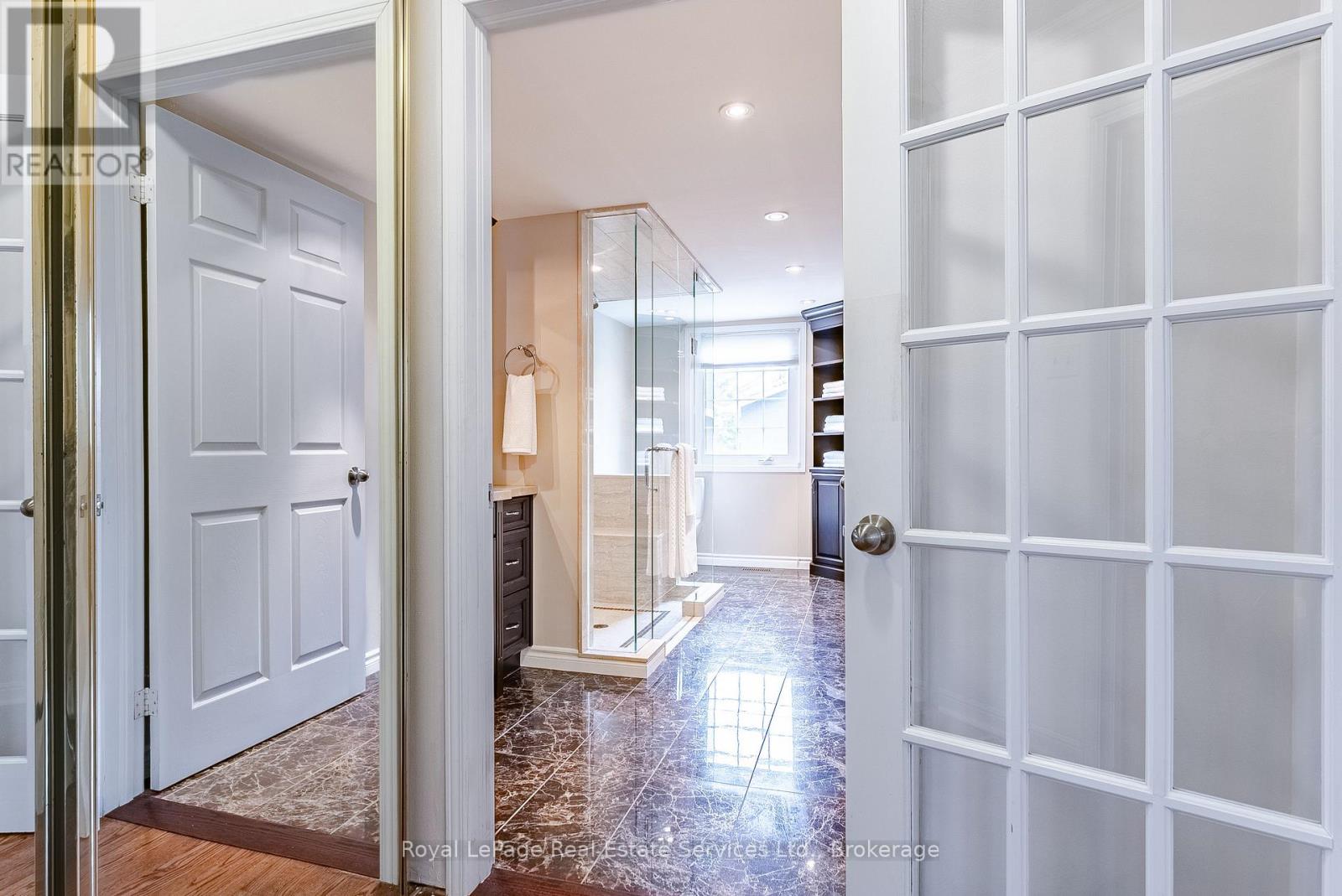 2082 MISSISSAUGA ROAD - 27