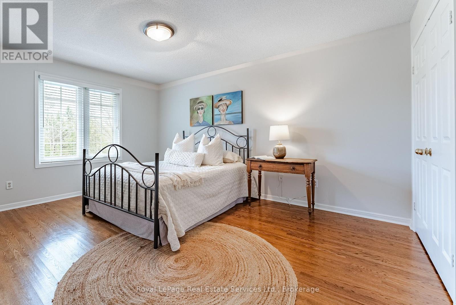 2082 MISSISSAUGA ROAD - 30