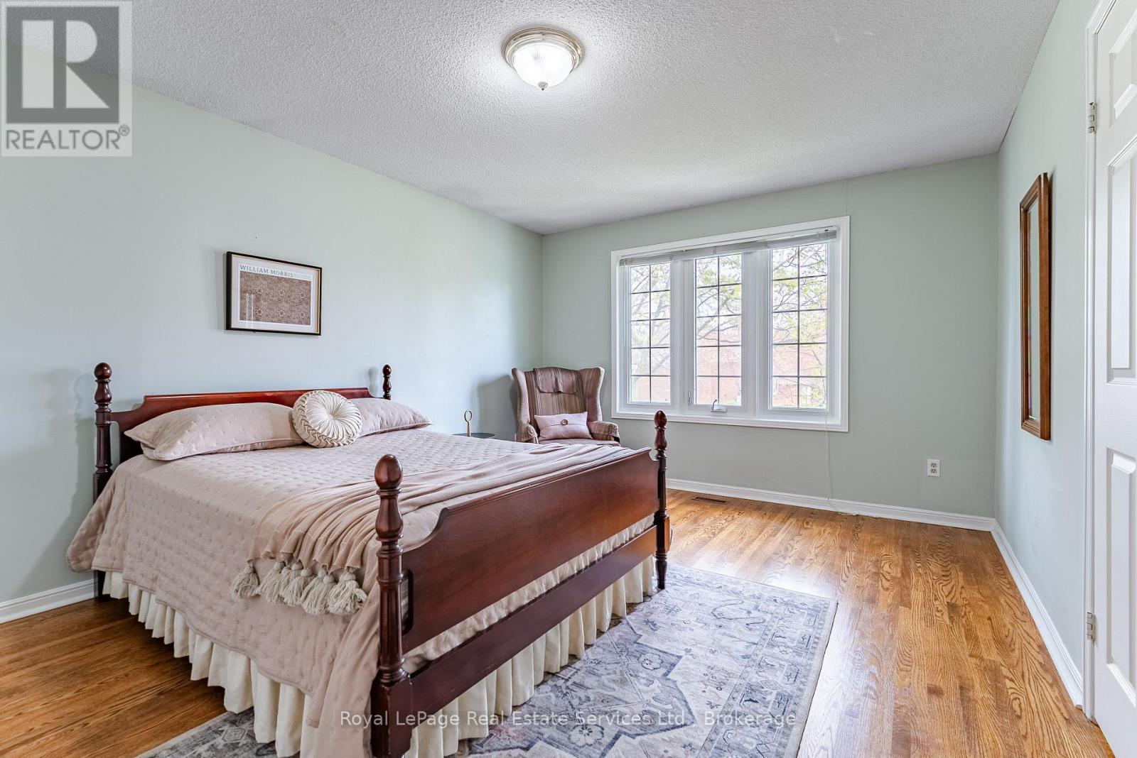 2082 MISSISSAUGA ROAD - 33