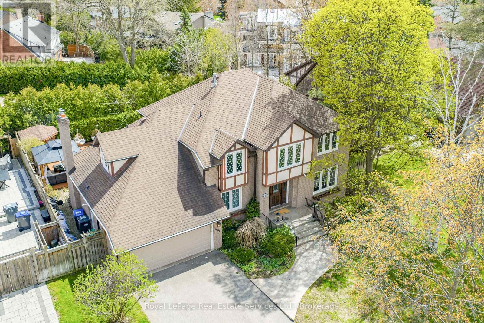 2082 MISSISSAUGA ROAD - 4
