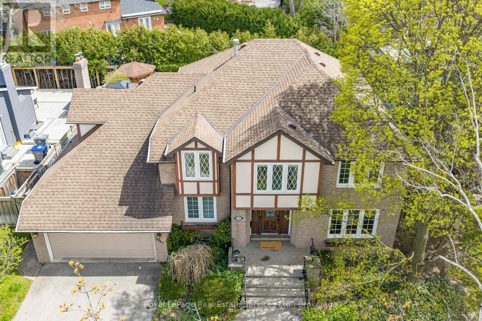 2082 MISSISSAUGA ROAD - 5