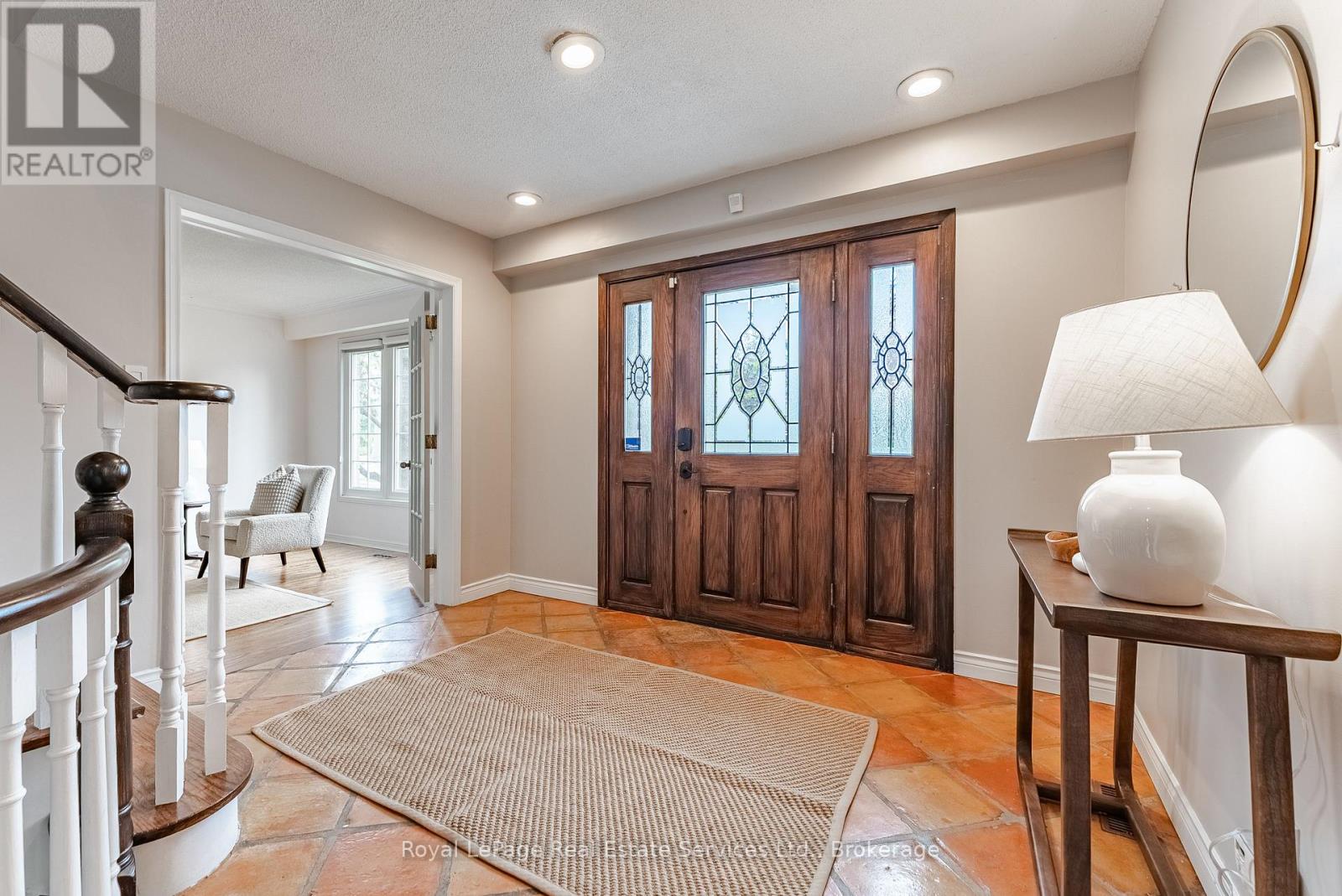2082 MISSISSAUGA ROAD - 9