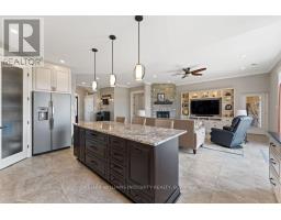 639 Loney Lake Road, Lanark Highlands, ON K0A3L0 Photo 9