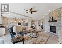 639 Loney Lake Road, Lanark Highlands, ON K0A3L0 Photo 8