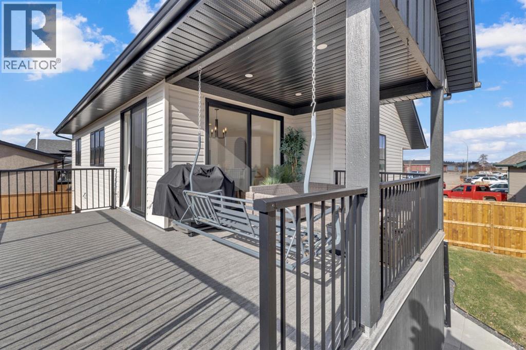 8 Holbrook Place, Sylvan Lake
