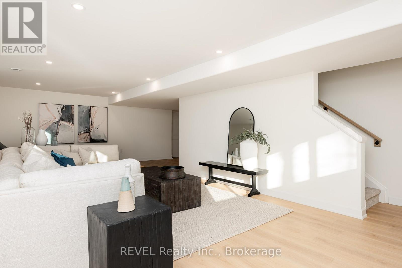 11 STICKLES STREET - 38