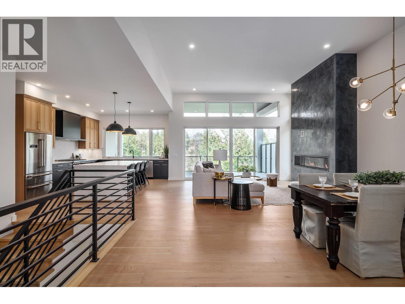 10274 Beacon Hill Drive, Lake Country
