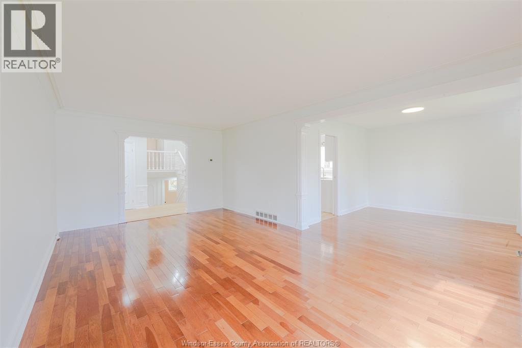 740 KENNEDY DRIVE West, Windsor, Ontario, N9G1S9 — Photo 9