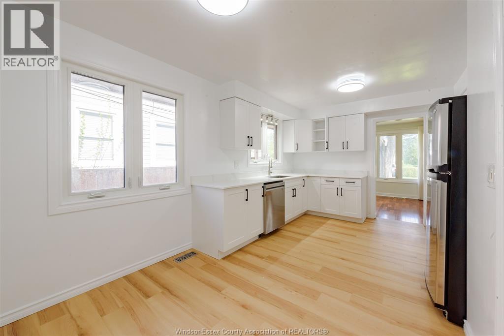 740 KENNEDY DRIVE West, Windsor, Ontario, N9G1S9 — Photo 12
