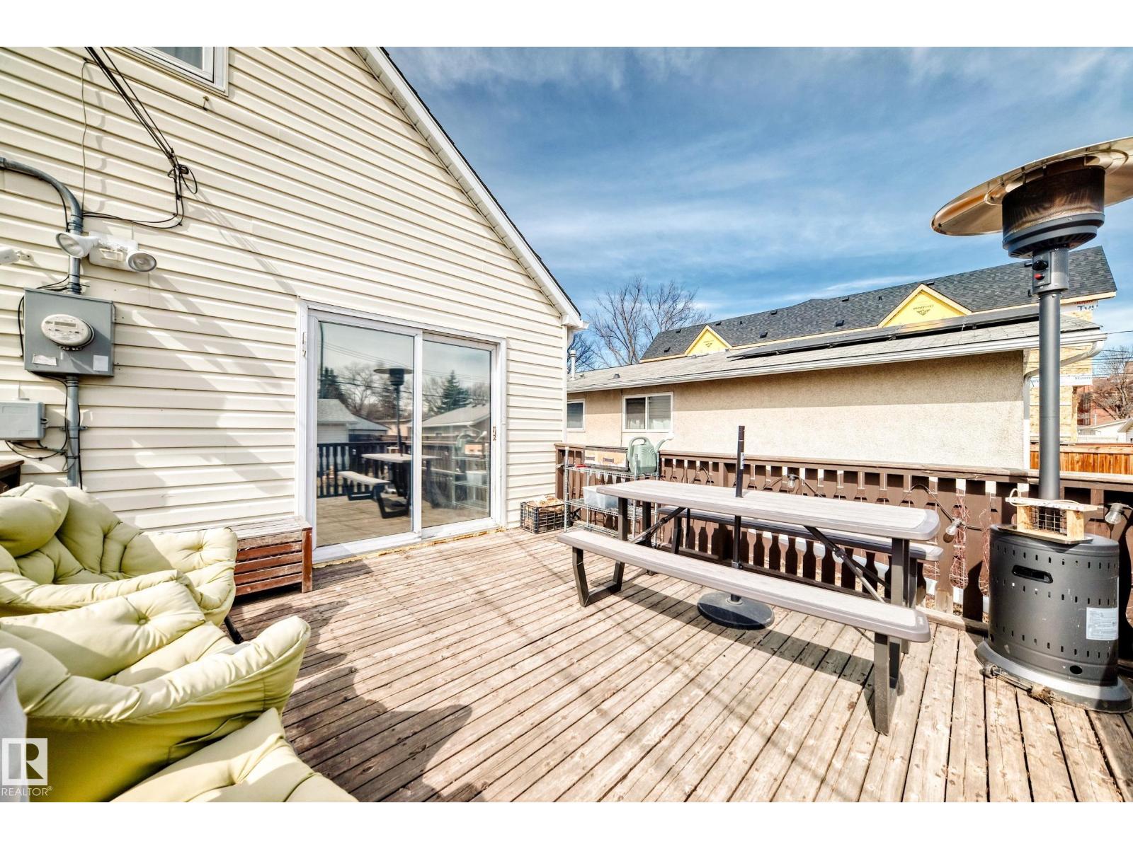 12015 104 ST NW - 57