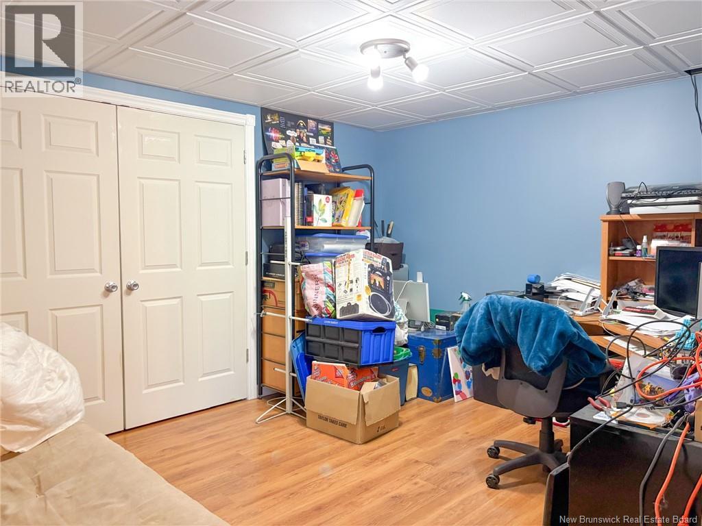 276 Melville Road - 47