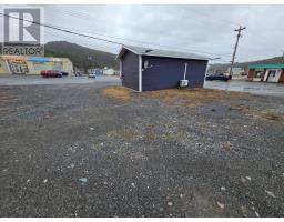 28-30 Prince William Drive thumbnail 3