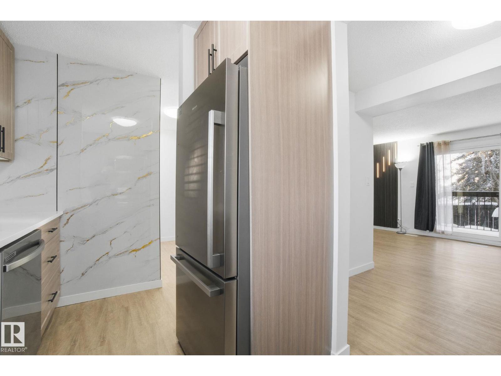 5538 145 AV NW - 16
