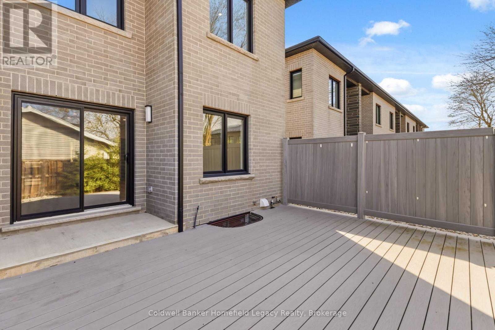 #13 275 JAMES STREET S - Image 47