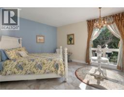 5909 Garvin Rd, Union Bay, BC V0R1B0 Photo 17