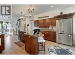5909 Garvin Rd, Union Bay, BC V0R1B0 Photo 33