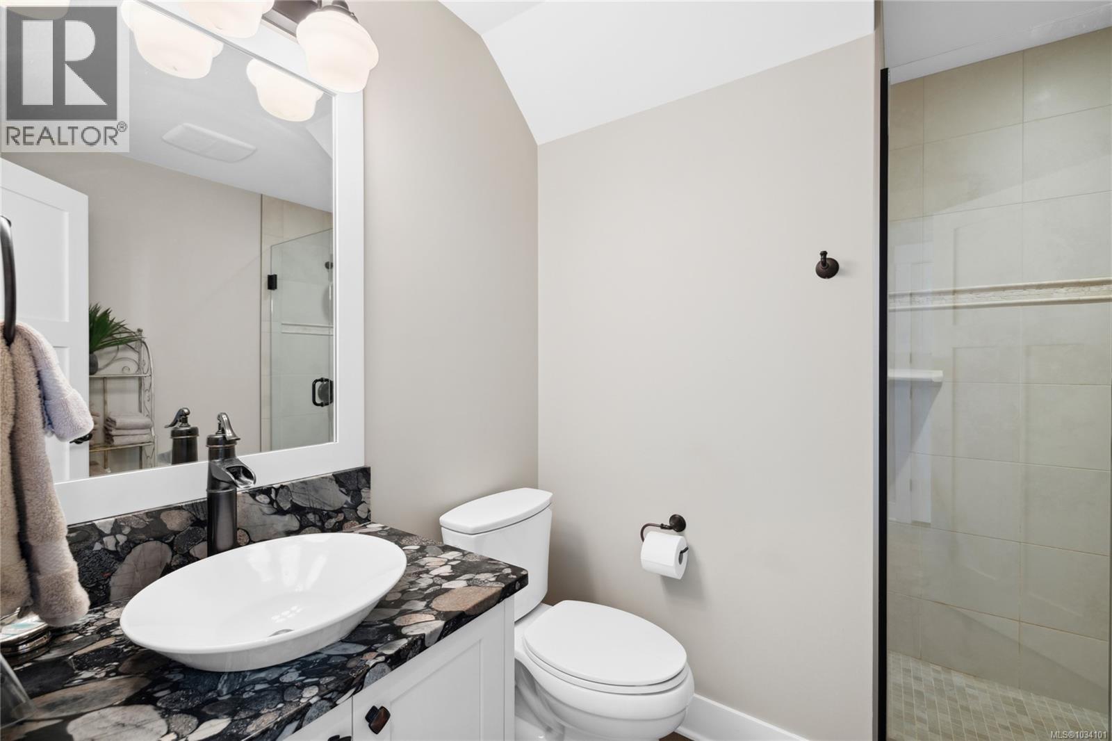 #29 5251 Island Hwy - 35