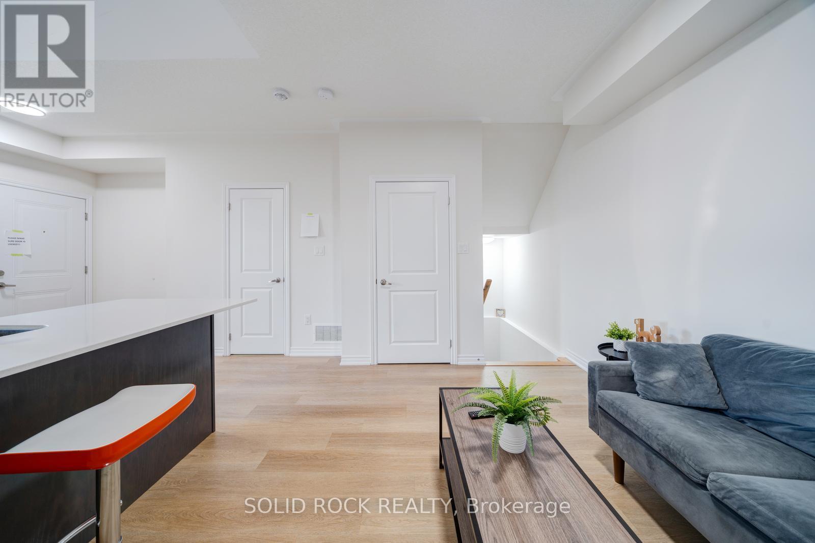 #17 480 BERESFORD PATH - 16