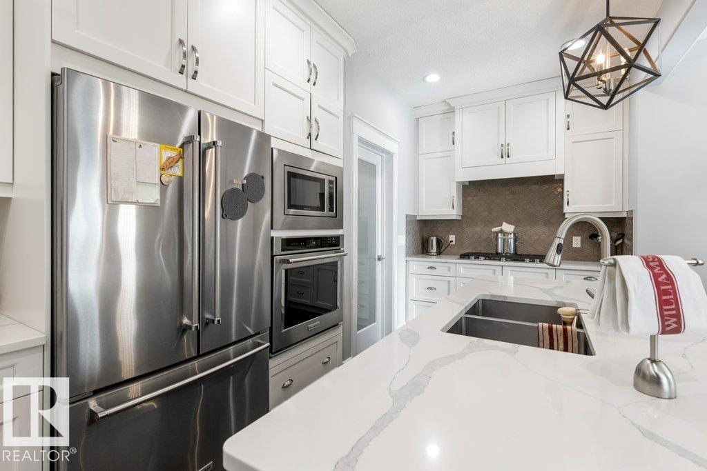 72 ENCHANTED WAY N, St. Albert