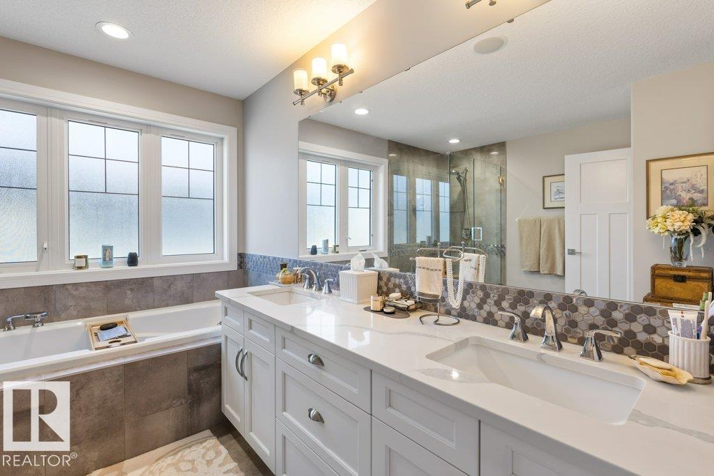 72 ENCHANTED WAY N, St. Albert