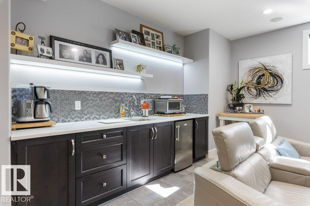 72 ENCHANTED WAY N, St. Albert