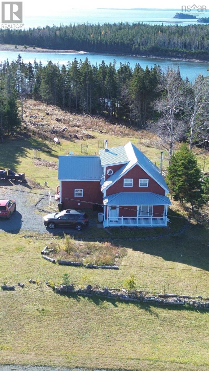 Property 44 of 50 of 9690 Grenville Street