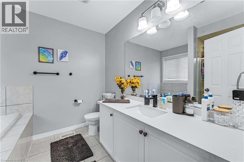 30 ENGLISH Lane, Brantford, Ontario, N3T0H1 — Photo 26