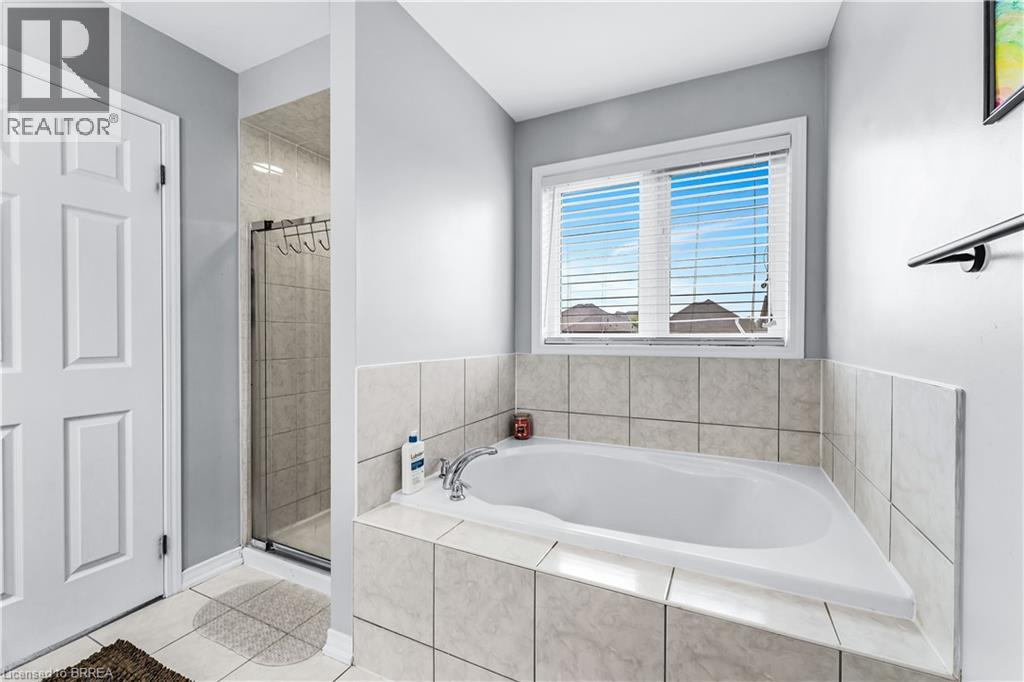 30 ENGLISH Lane, Brantford, Ontario, N3T0H1 — Photo 27