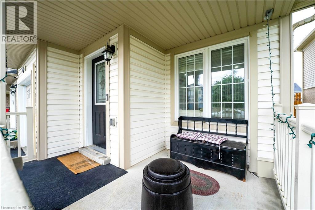30 ENGLISH Lane, Brantford, Ontario, N3T0H1 — Photo 9