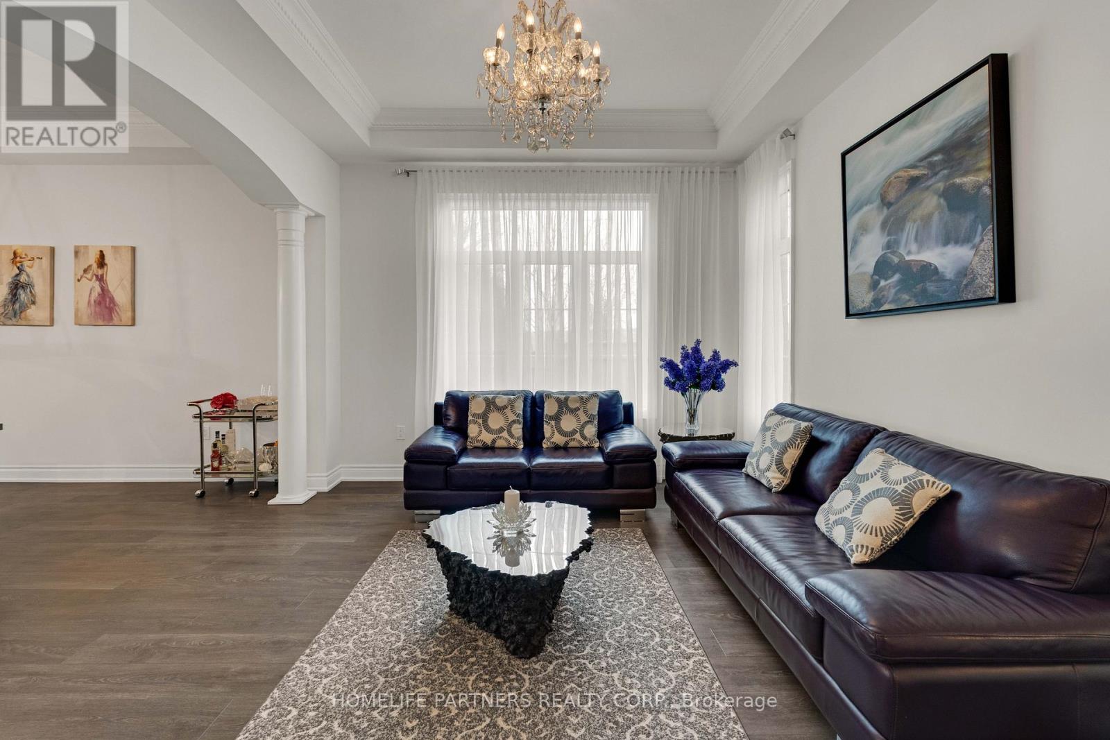 23 MACMURCHY AVENUE - 24