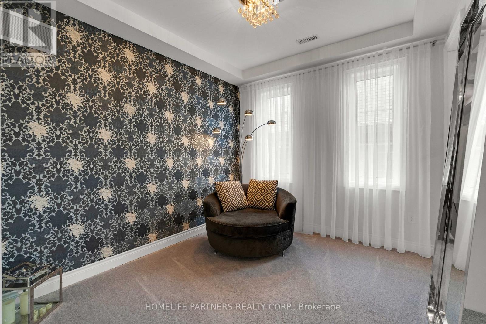 23 MACMURCHY AVENUE - 32