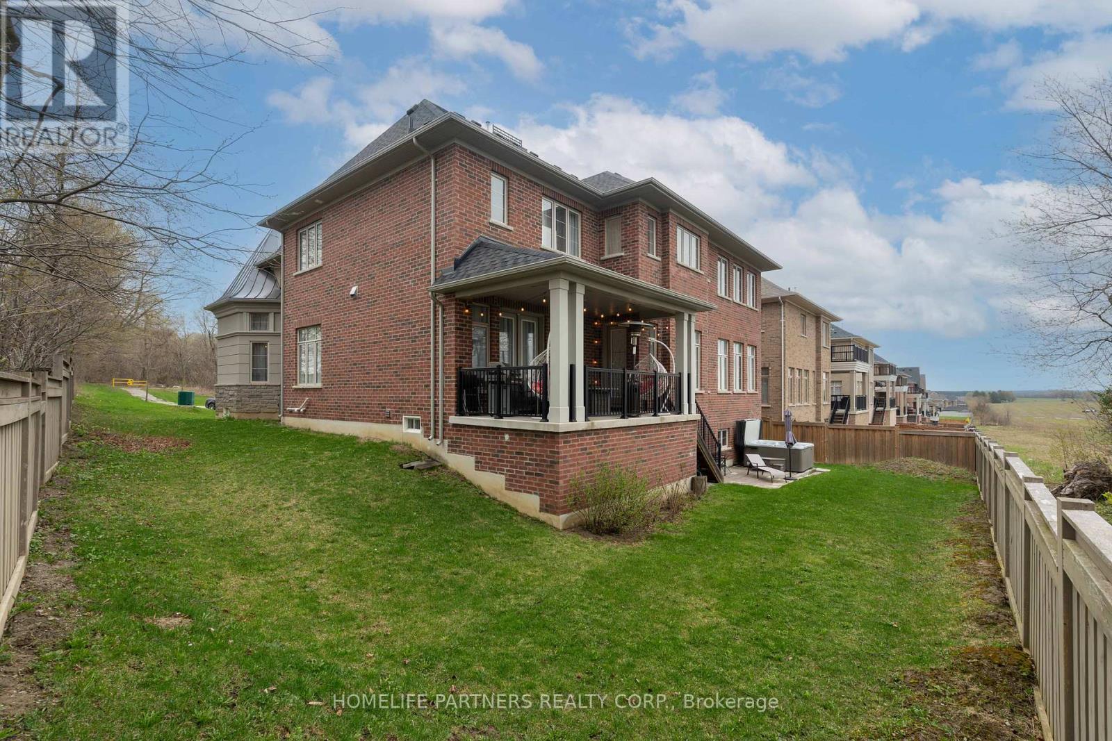 23 MACMURCHY AVENUE - 46