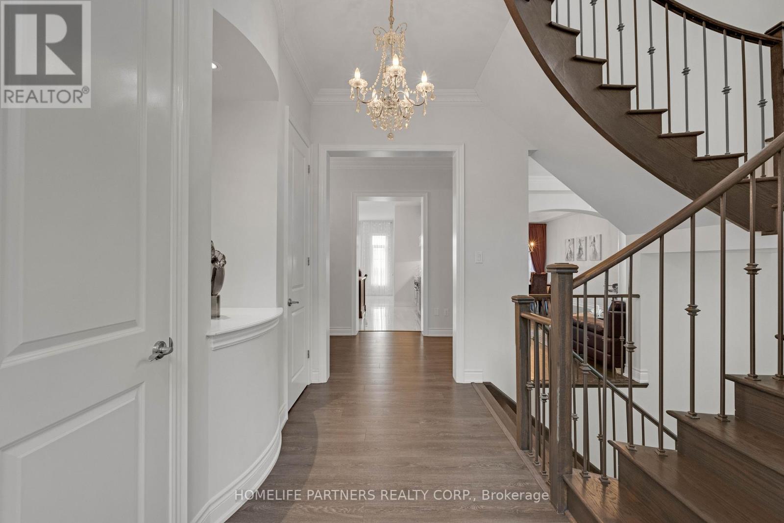 23 MACMURCHY AVENUE - 8