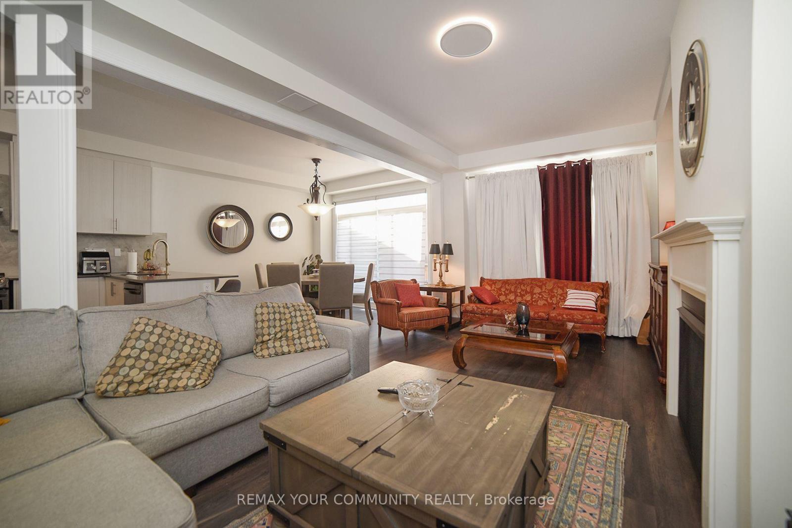 12 VIOLA STREET - 11