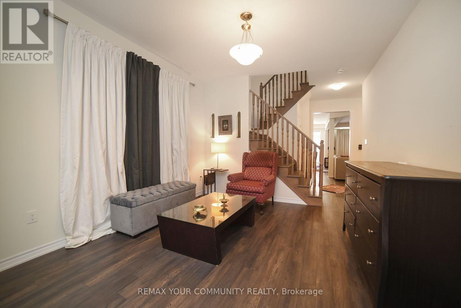 12 VIOLA STREET - 3