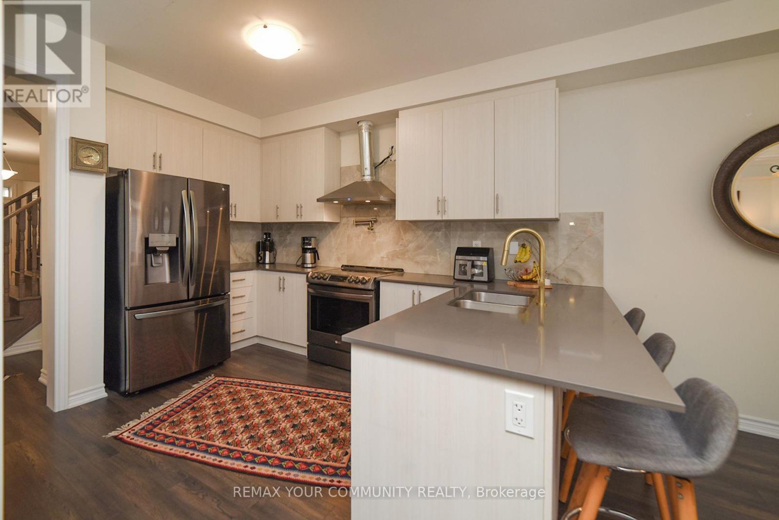 12 VIOLA STREET - 6