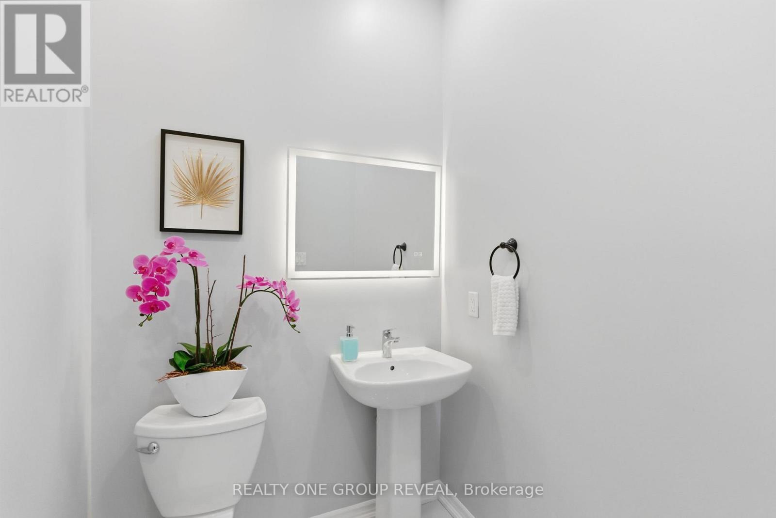 238 CROMBIE STREET - 14