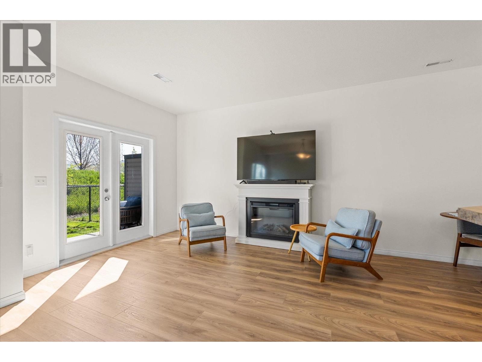 #41 6900 Marshall Road - 13