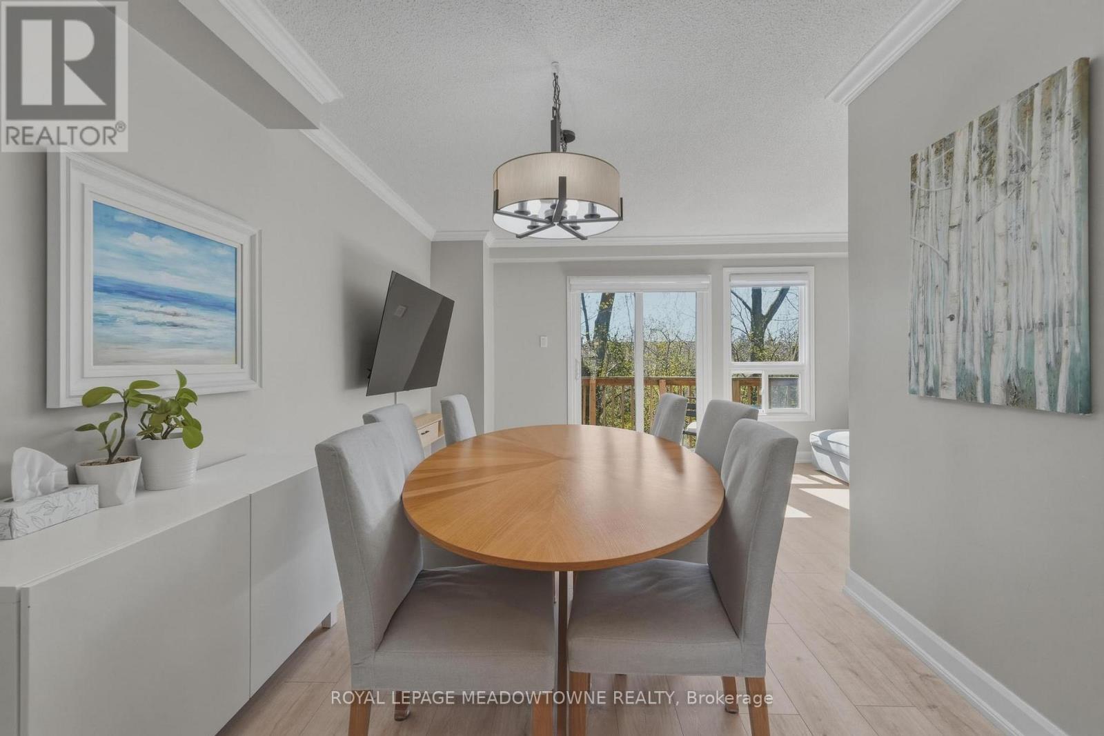 #37 2272 MOWAT AVENUE - 19