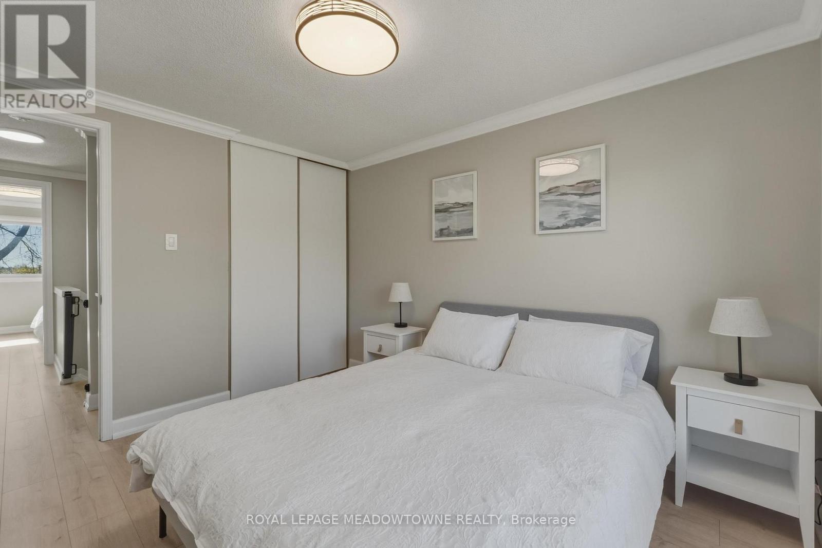 #37 2272 MOWAT AVENUE - 43