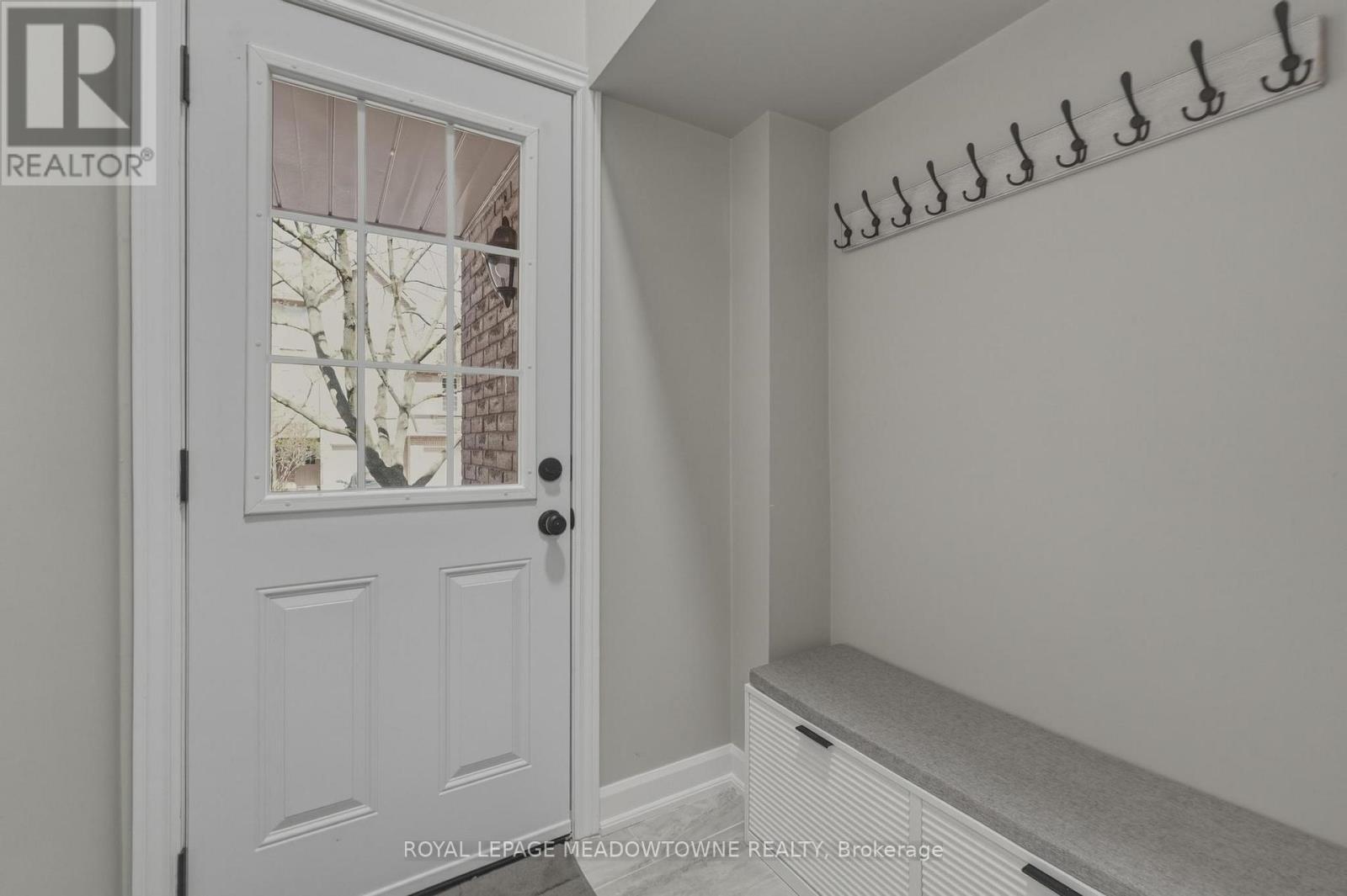 #37 2272 MOWAT AVENUE - 45