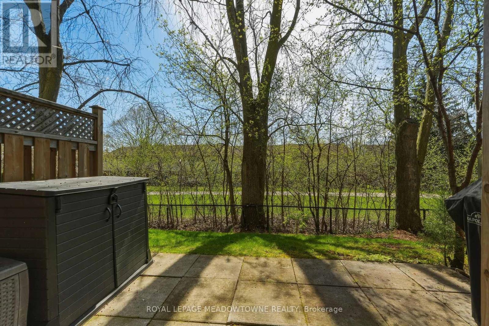 #37 2272 MOWAT AVENUE - 46
