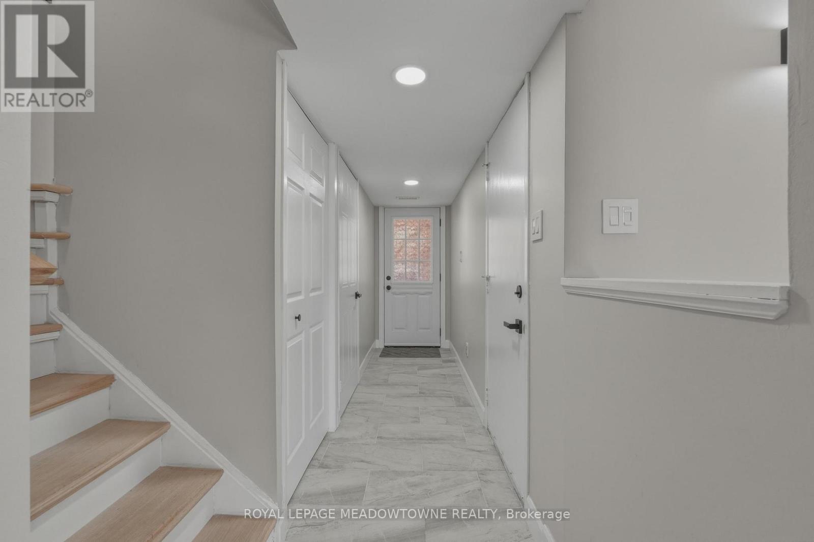 #37 2272 MOWAT AVENUE - 5
