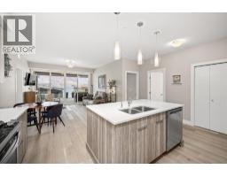 Primary Bedroom - 3475 Granite Close Unit# 109, Kelowna, BC V1V0B9 Photo 6